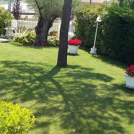 Villa Flo Di Charme *