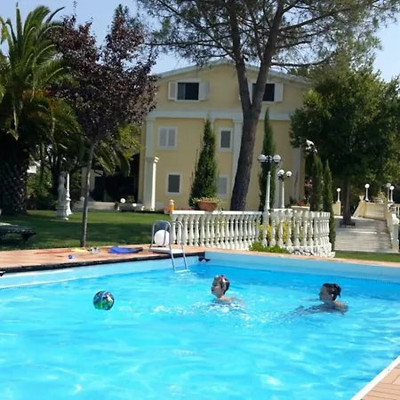 Villa Flo Di Charme *